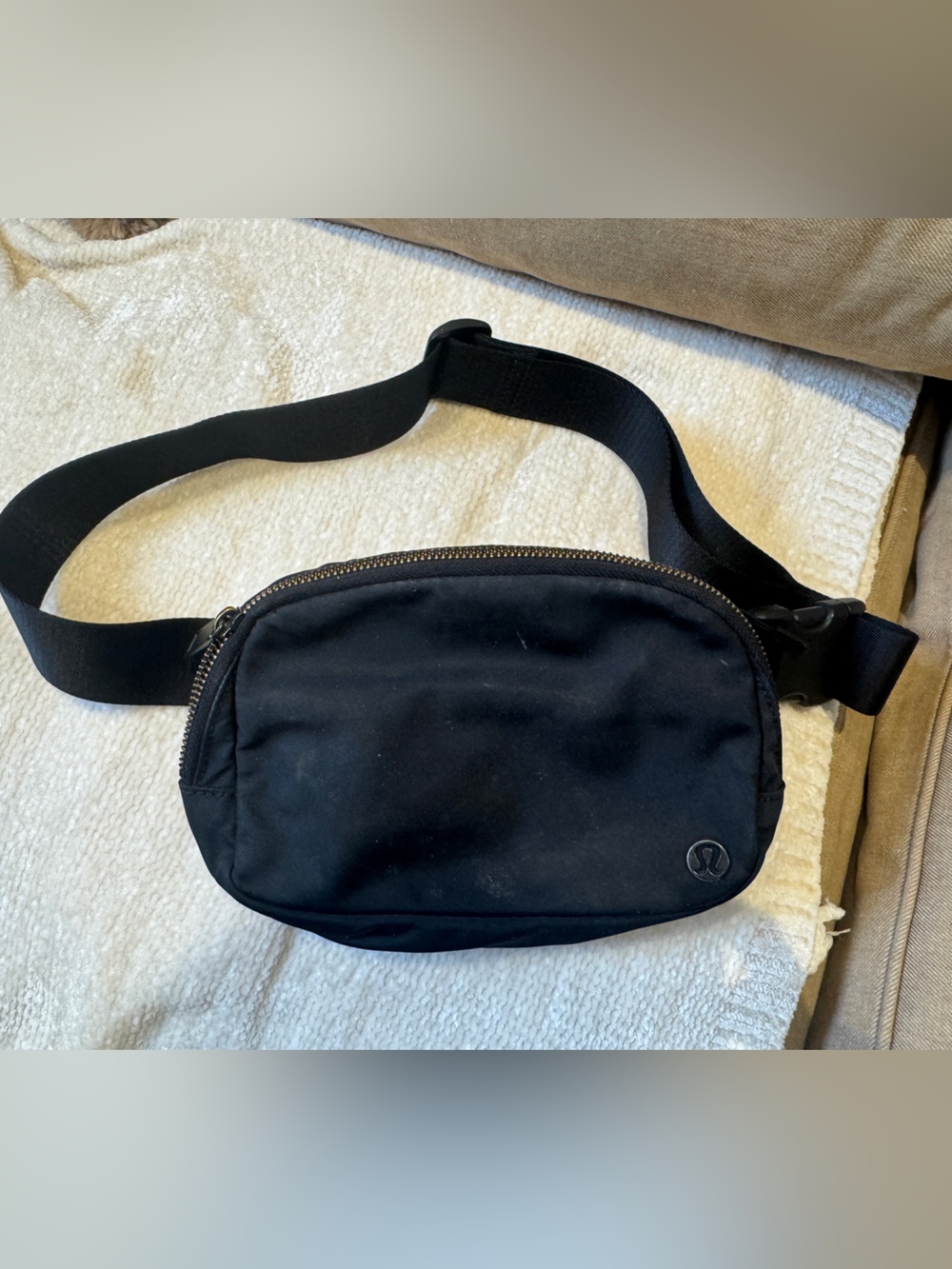 lululemon athletica Black Belt Bag with Adjustable Strap